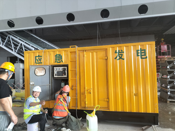 赣榆怎样判断空气滤清器是否需要更换？